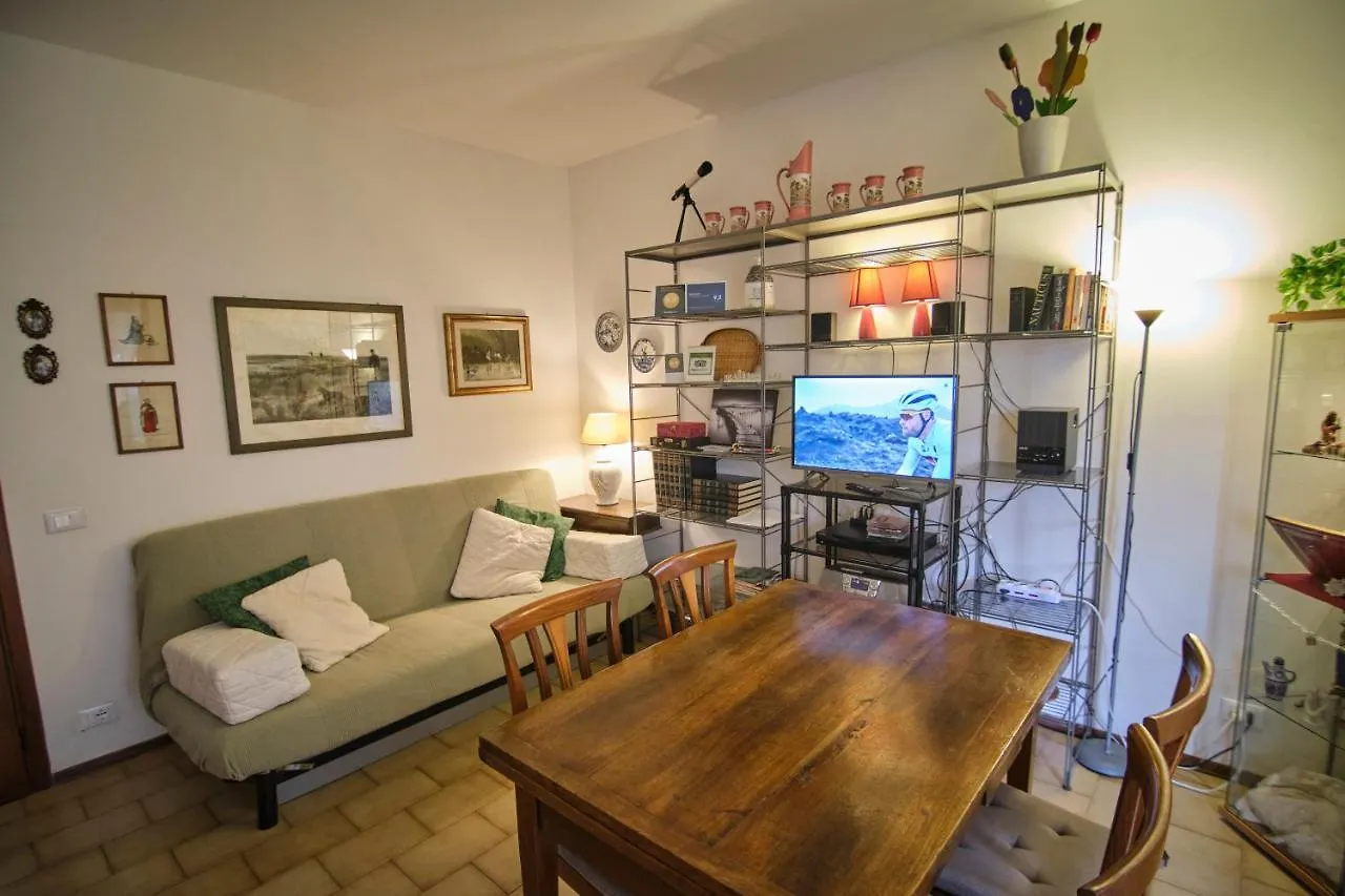 Holiday House Torre del Lago Torre del Lago Puccini 0*,  Italia